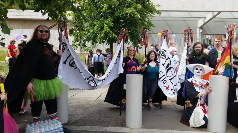 Torchbearers and Sisters of Perpetual Indulgence at Pride Scotia 201493_10152228790770888_940154510_n