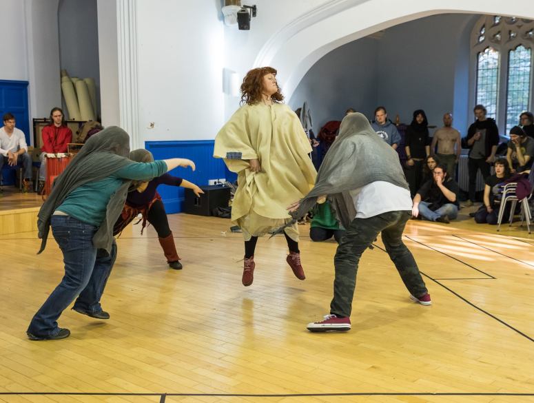 diana-at-the-indoor-walkthrough-by-neil-barton