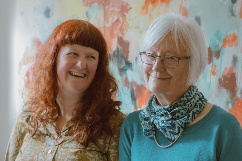 martin-mccarthy-20161005131943-001-socmed-cailleachandcailleachmum